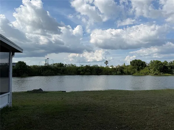 $2,650 | 758 Burlwood Street, Brandon, FL 33511