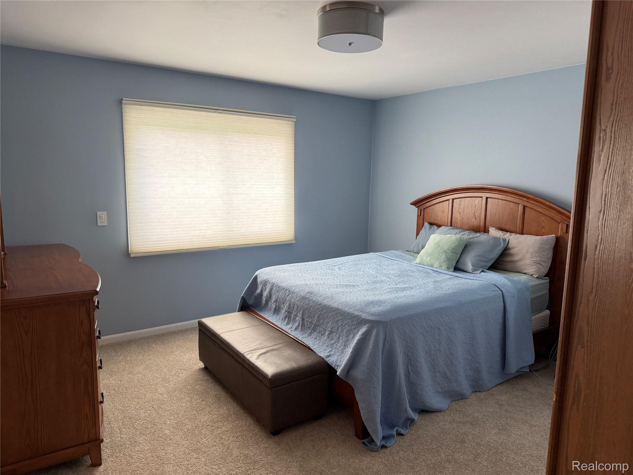 1658 Hillside Lane Rochester, MI 48307 - Photo 36 of 47 Primary Bedroom