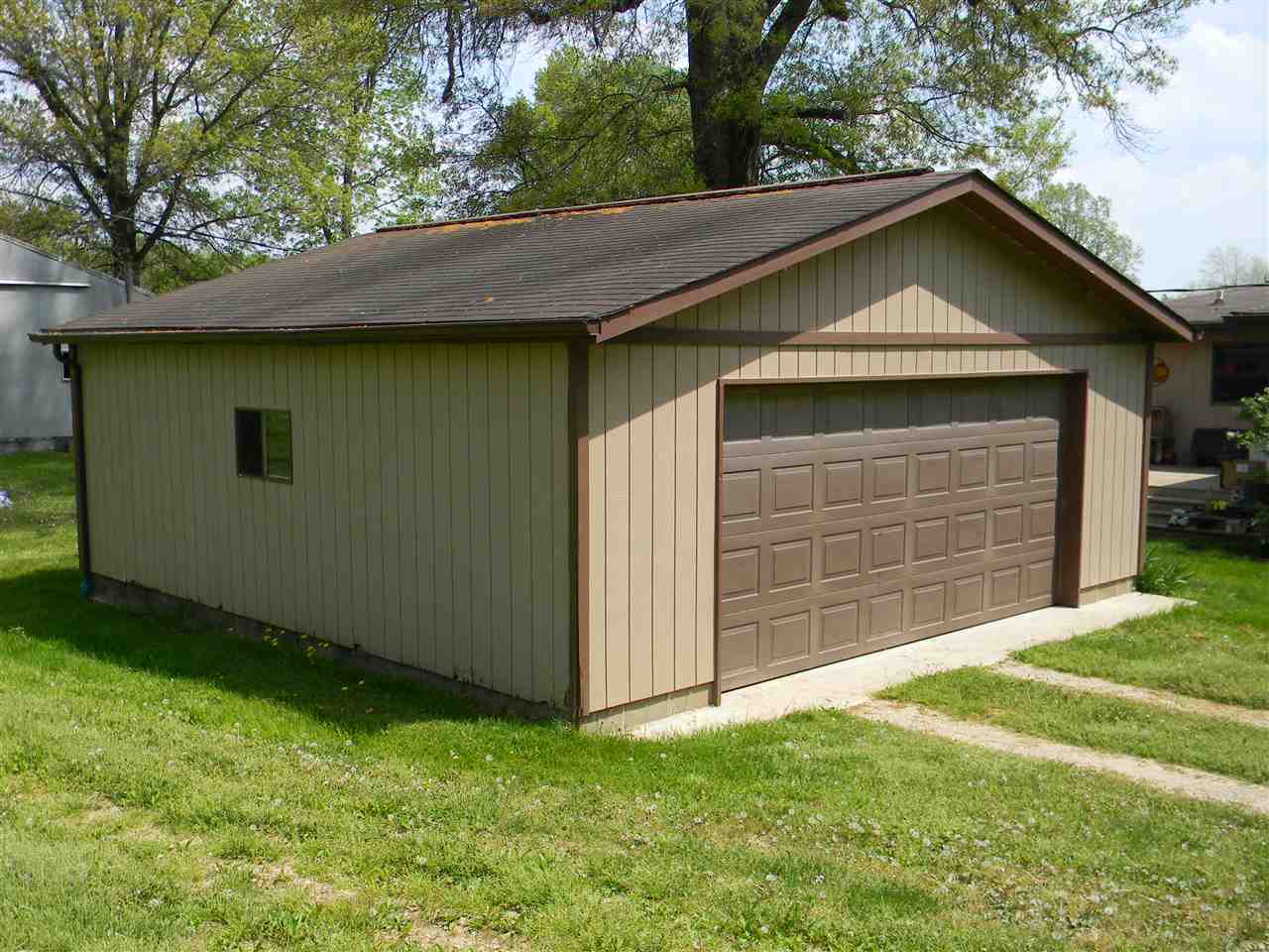 2480 Hoot Road Freedom, IN 47431 - Photo 14 of 27