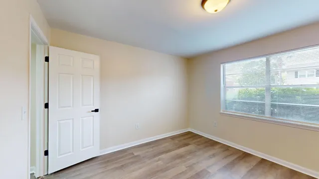 $270,000 | 415 Parkdale Drive, Unit 2F, Charleston, SC 29414