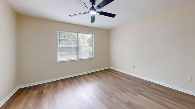 $270,000 | 415 Parkdale Drive, Unit 2F, Charleston, SC 29414