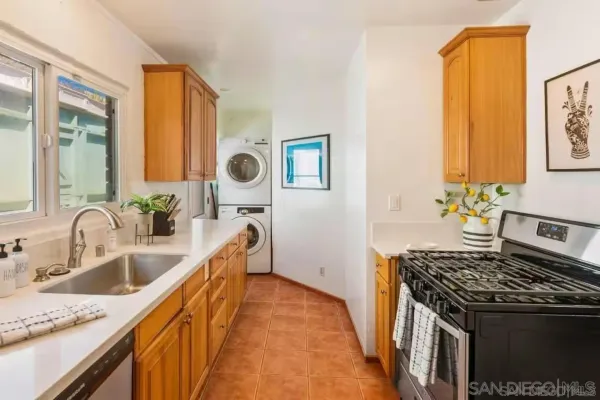 $24,000 | 8373 El Paseo Grande, La Jolla, CA 92037