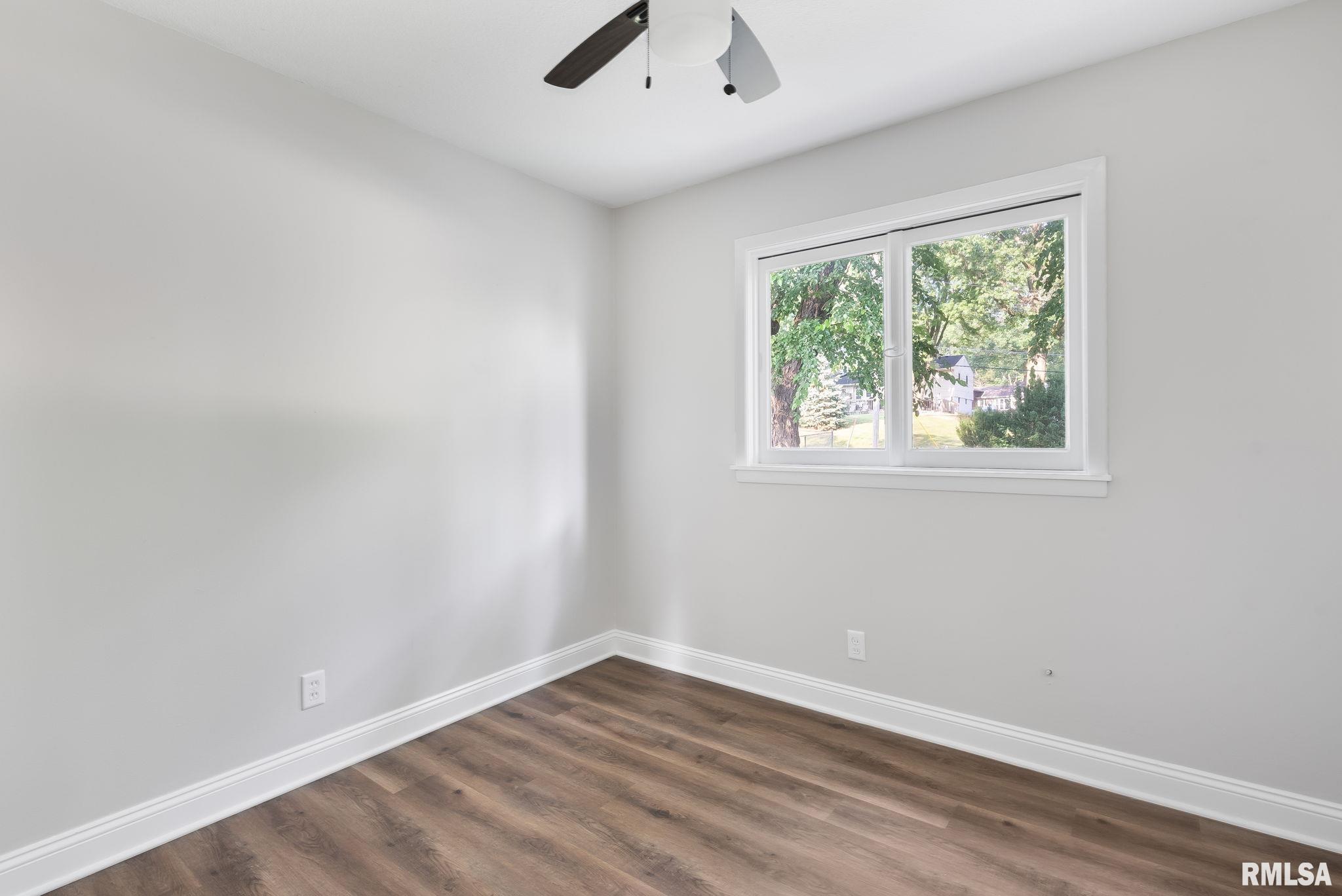 2117 Jersey Ridge Road Davenport, IA 52803 - Photo 23 of 30 Gallery Image 23