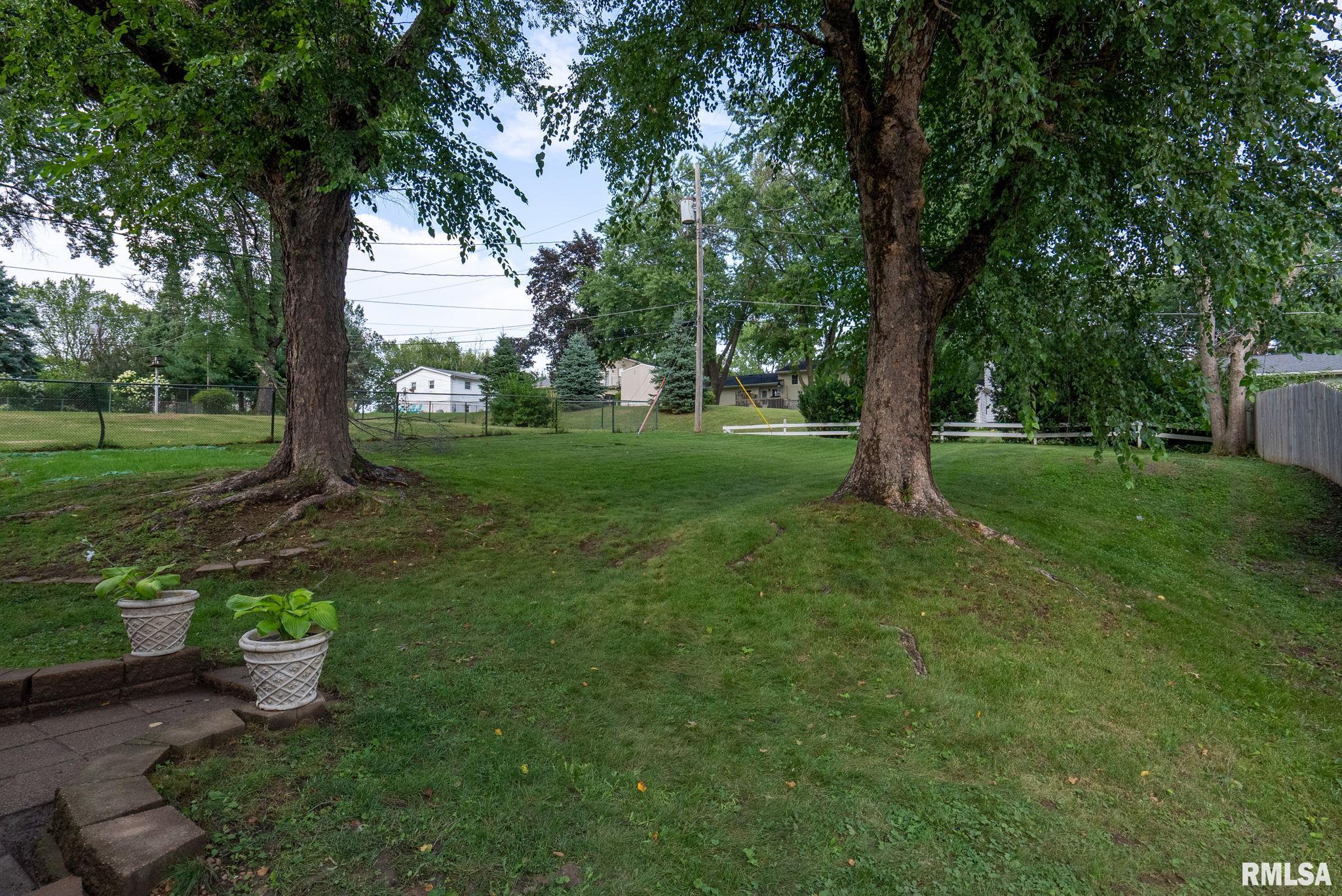 2117 Jersey Ridge Road Davenport, IA 52803 - Photo 28 of 30 Gallery Image 28