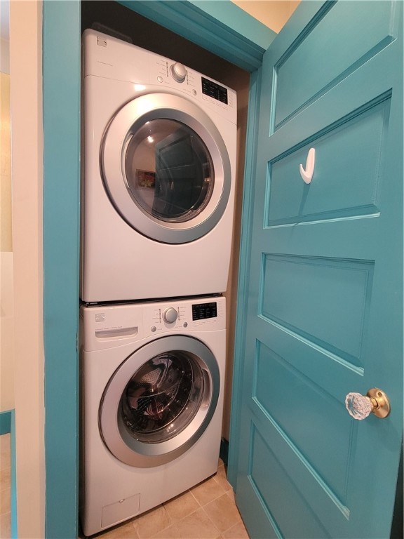 23 Morgan Street Newport, RI 02840 - Photo 19 of 30 Stacked laundry in unit