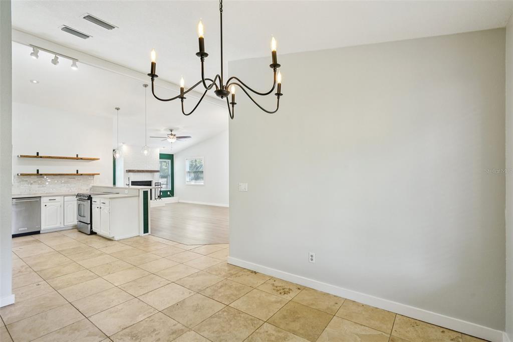 3109 Lake Valencia Lane East Palm Harbor, FL 34684 - Photo 16 of 59