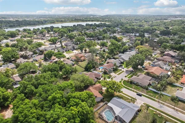 $625,000 | 3109 Lake Valencia Lane East, Palm Harbor, FL 34684