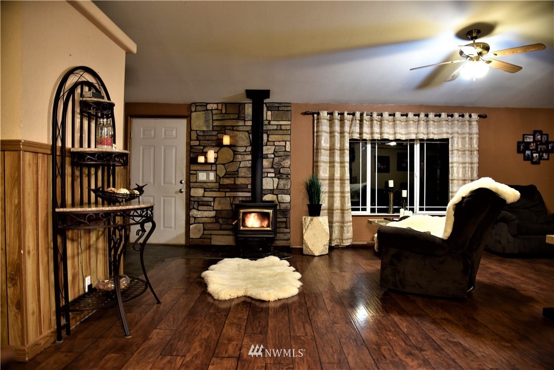 3433 Bay Road Ferndale, WA 98248 - Photo 14 of 25