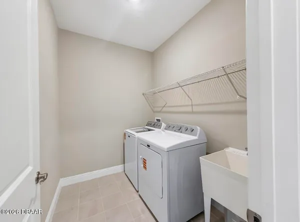 $2,600 | 1212 Pampus Drive, Daytona Beach, FL 32124