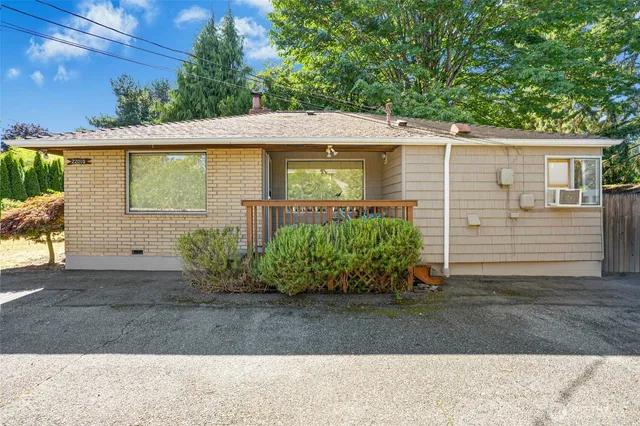 $875,000 | 22010 Brier Road, Brier, WA 98036