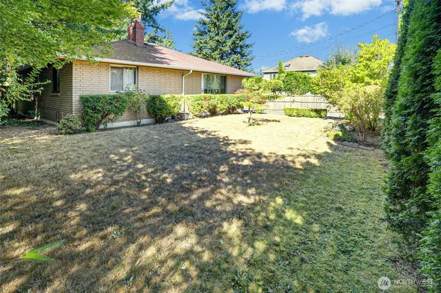 $875,000 | 22010 Brier Road, Brier, WA 98036