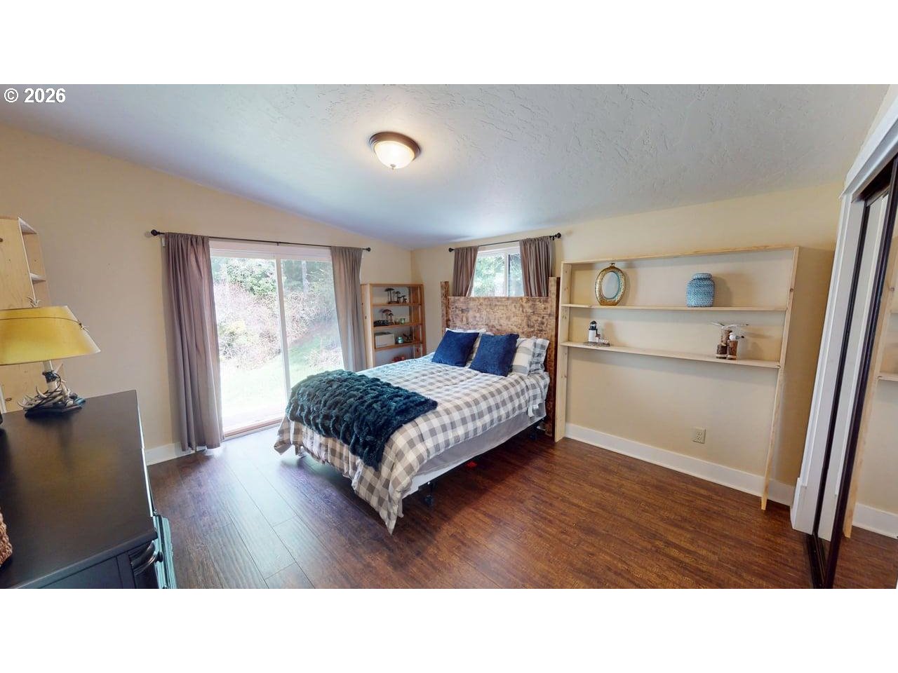 94787 Adams Hill Road Gold Beach, OR 97444 - Photo 23 of 40 Bedroom