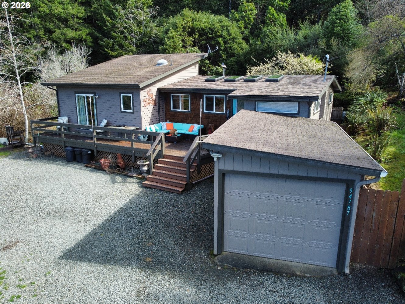 94787 Adams Hill Road Gold Beach, OR 97444 - Photo 3 of 40 Garage