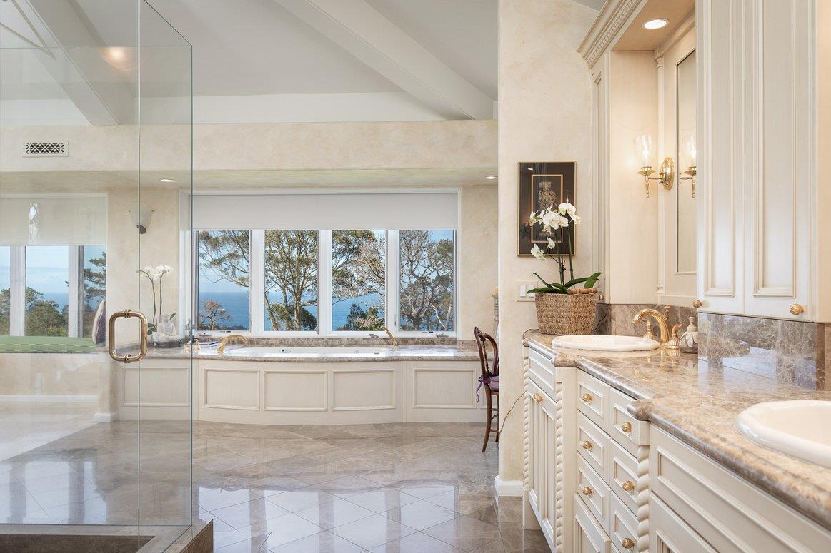2 Mt Devon Road Carmel, CA 93923 - Photo 11 of 24 Gallery Image 11