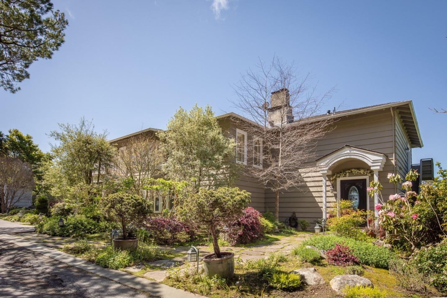 2 Mt Devon Road Carmel, CA 93923 - Photo 18 of 24 Gallery Image 18