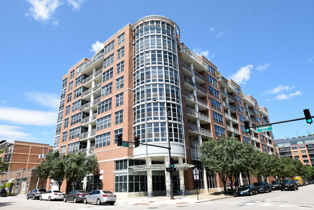 a view of a tall building