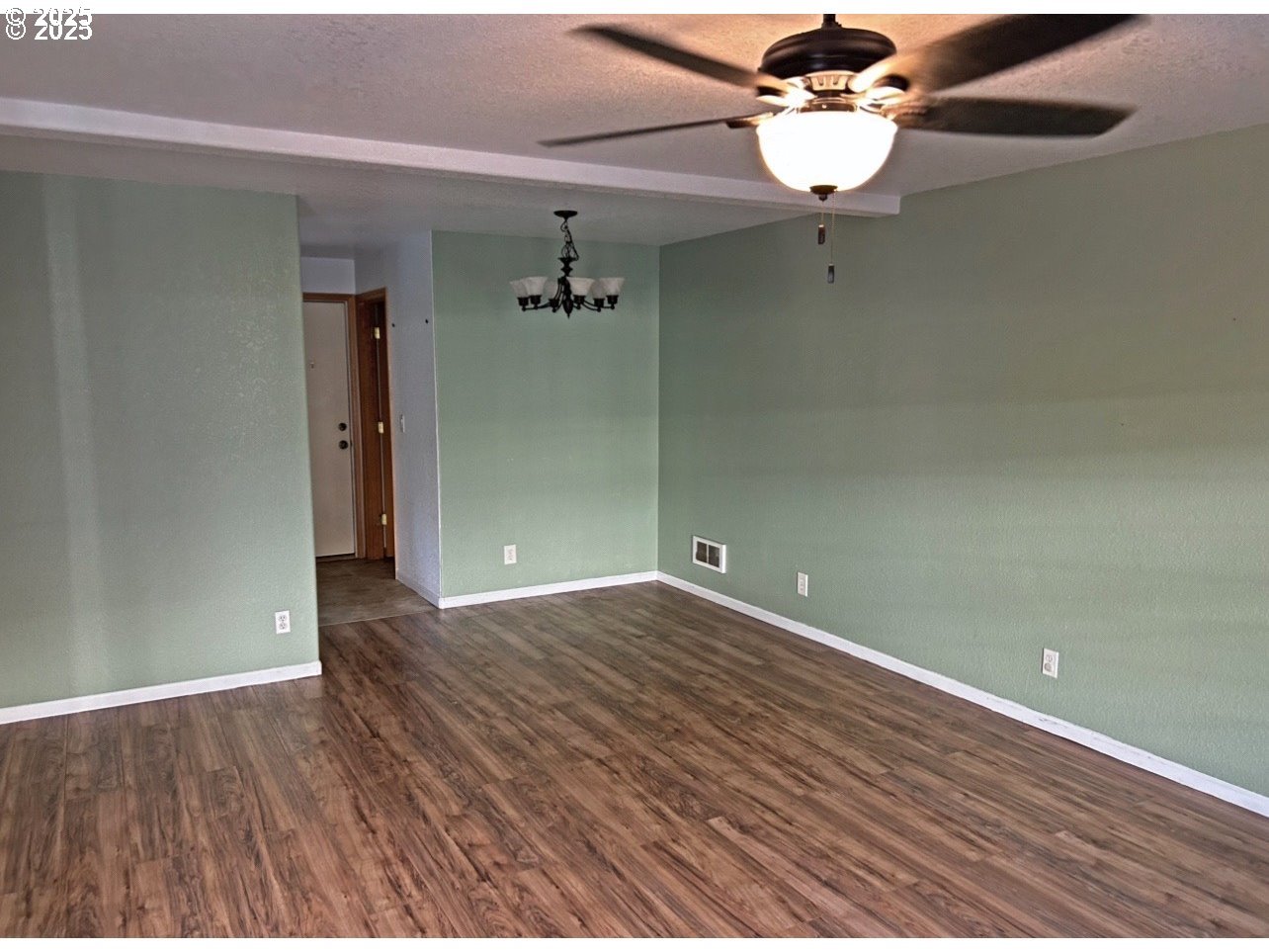 1150 Hemlock Street, Unit C11 Florence, OR 97439 - Photo 3 of 11