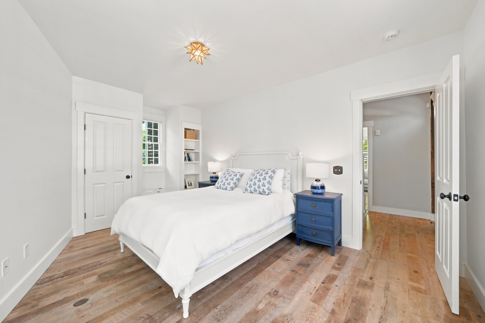 35 Pine Street Nantucket, MA 02554 - Photo 12 of 26
