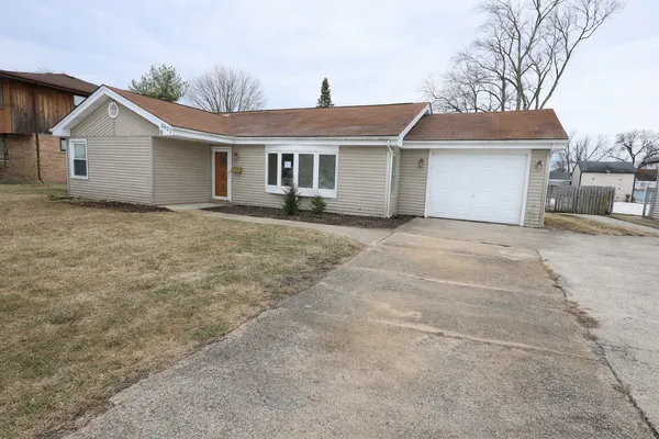 $250,000 | 6837 113th Street, Worth, IL 60482
