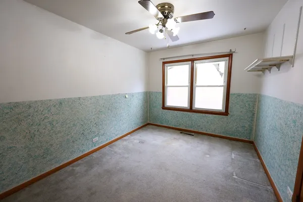 $250,000 | 6837 113th Street, Worth, IL 60482