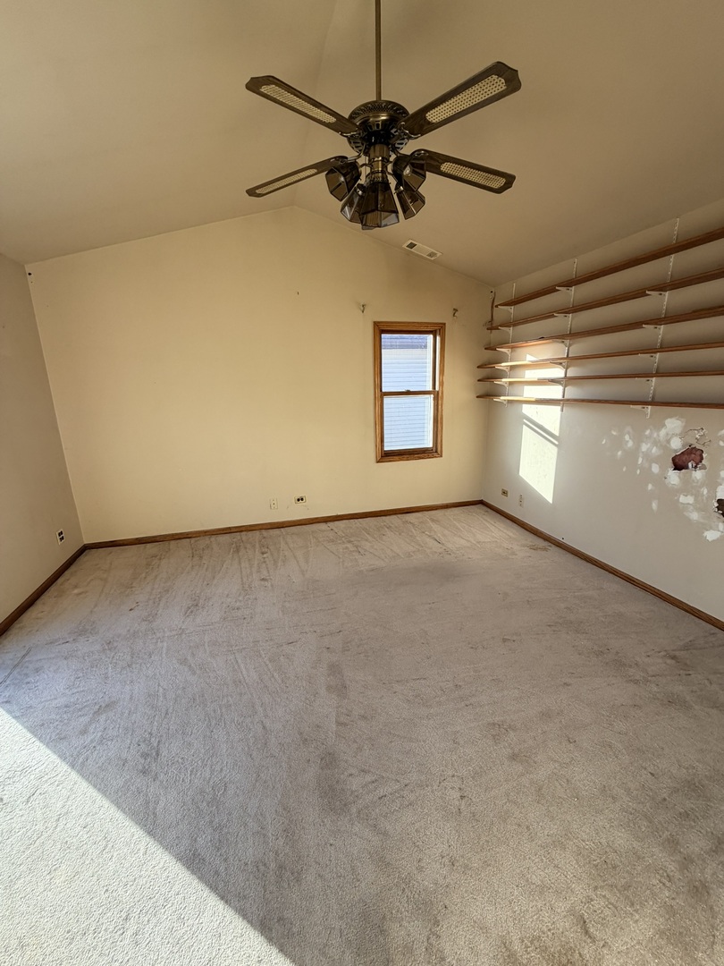 6837 113th Street Worth, IL 60482 - Photo 6 of 13