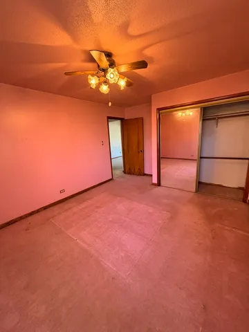 $275,000 | 6837 113th Street, Worth, IL 60482