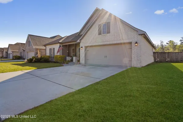 $474,900 | 14391 Viola Way, D'Iberville, MS 39540