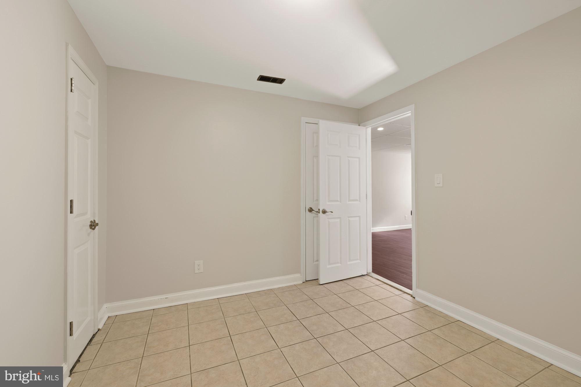 2925 Gracefield Road Silver Spring, MD 20904 - Photo 44 of 55