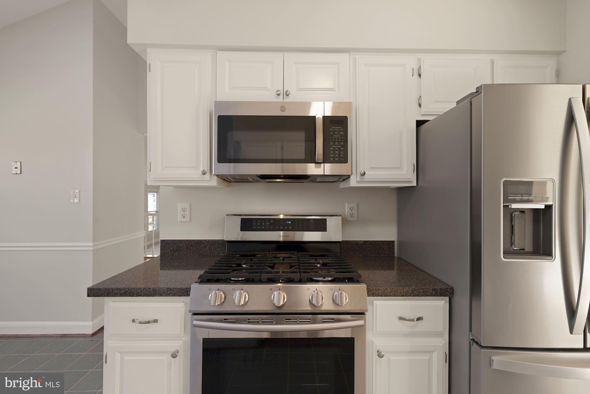 2925 Gracefield Road Silver Spring, MD 20904 - Photo 6 of 55