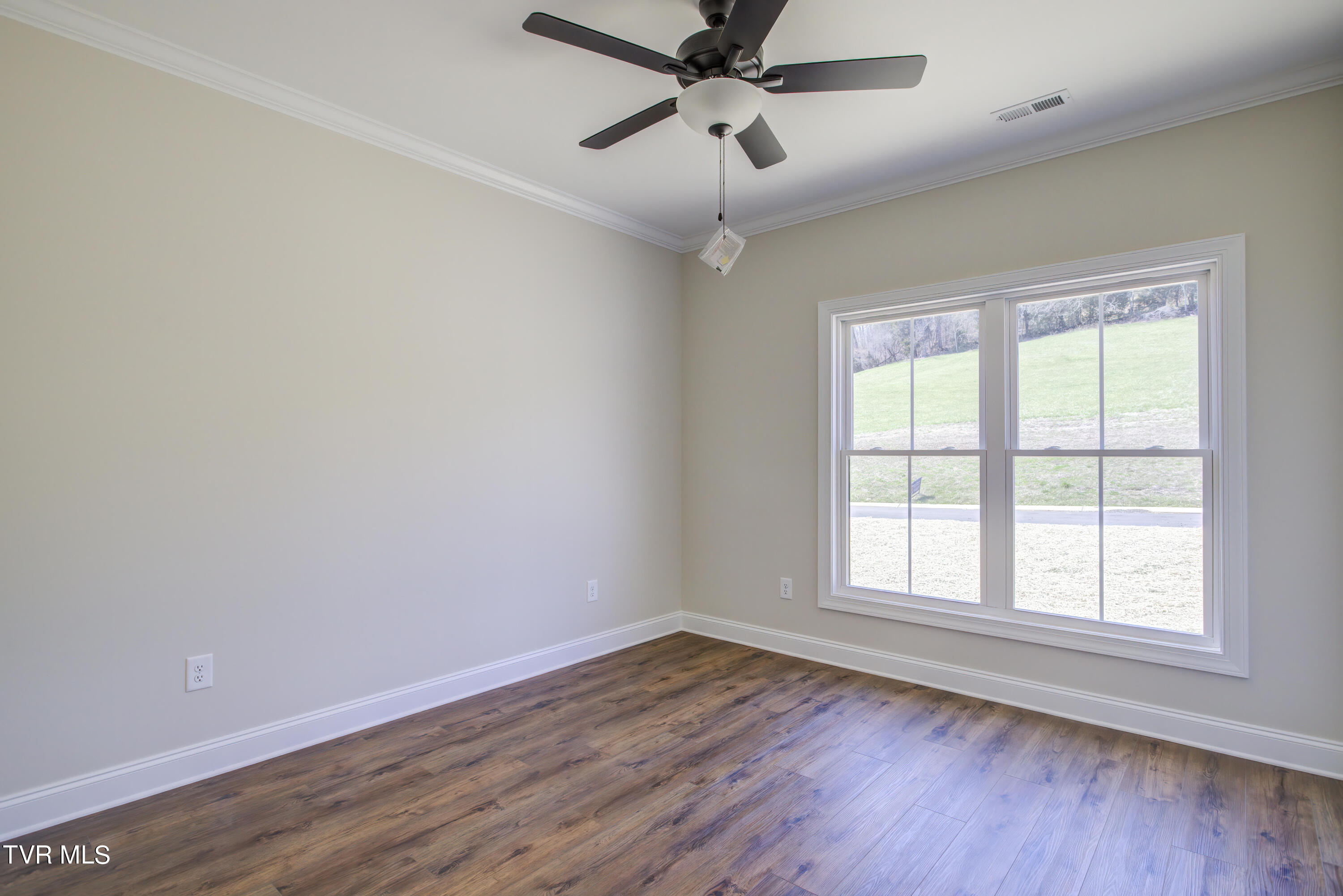 86 Sunset Road Johnson City, TN 37615 - Photo 21 of 35 86 Sunset (24)