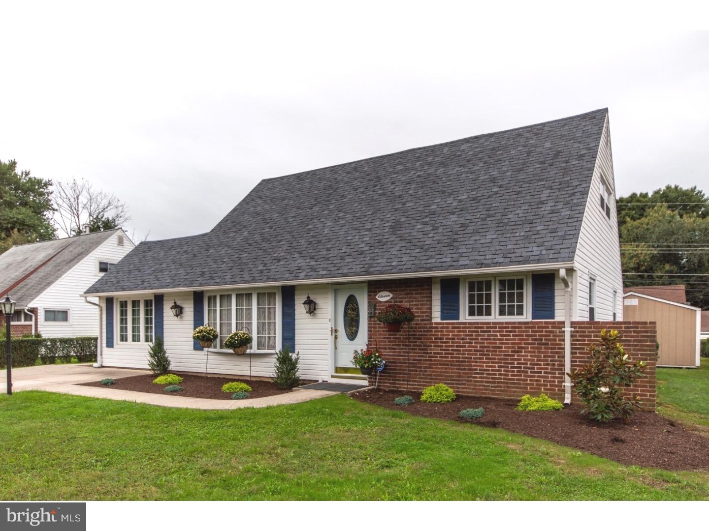 11 Jadewood Road Levittown, PA 19056 - Photo 3 of 25 Exterior Front