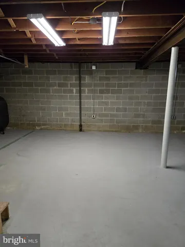 $2,400 | 612 South Chapel Street, Newark, DE 19713