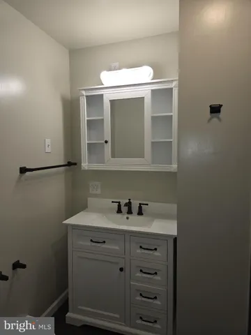 $2,400 | 612 South Chapel Street, Newark, DE 19713