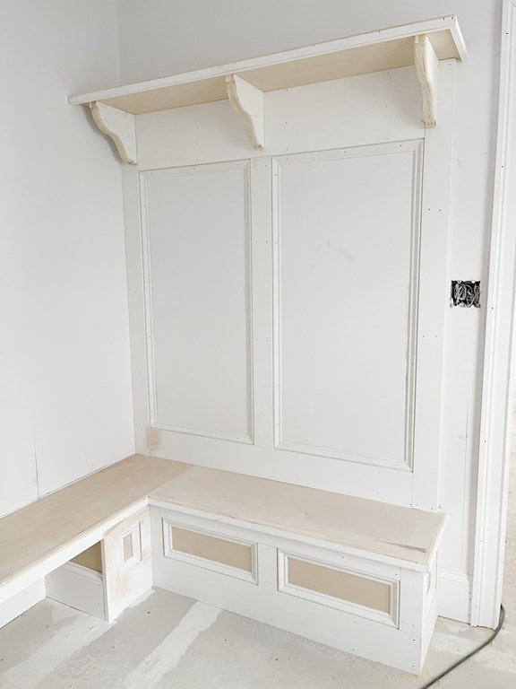 18 Libby Avenue Reading, MA 01867 - Photo 7 of 23 a bathroom with a bathtub