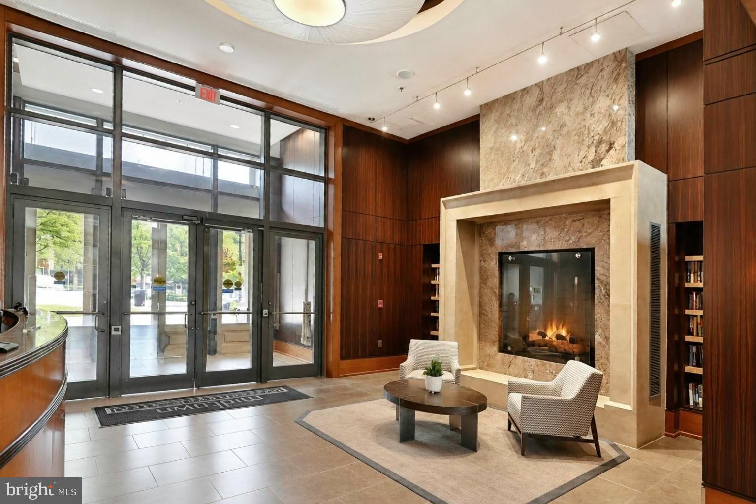 11990 Market Street, Unit 1403 Reston, VA 20190 - Photo 4 of 58 Cozy foyer