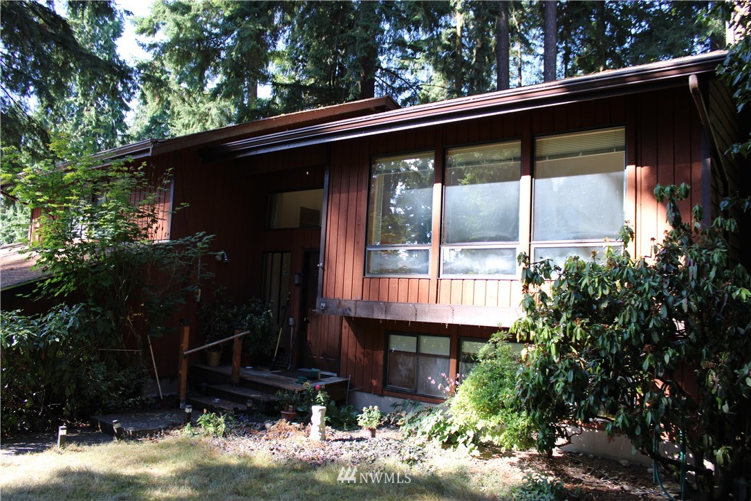18325 129th Avenue Northeast Bothell, WA 98011 - Photo 3 of 31 Gallery Image 3