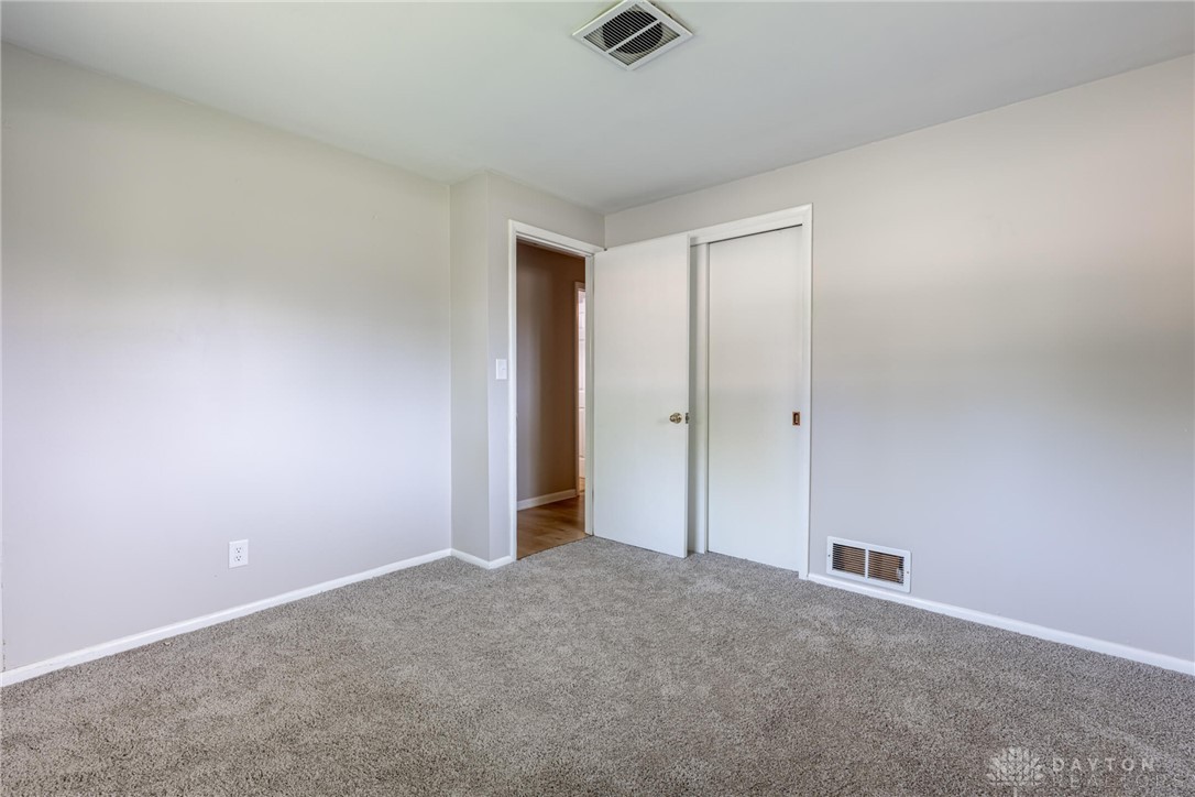 138 Brookmount Road Dayton, OH 45429 - Photo 22 of 37 Gallery Image 22