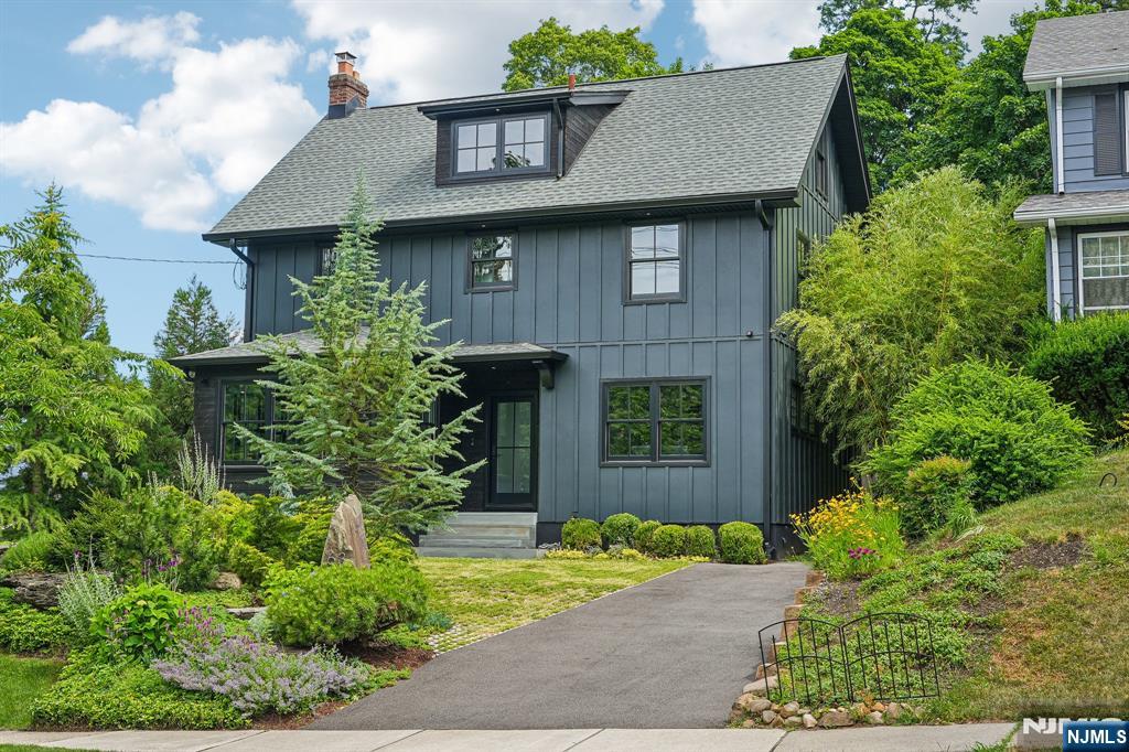 63 Ravine Avenue Caldwell, NJ 07006 - Photo 2 of 46
