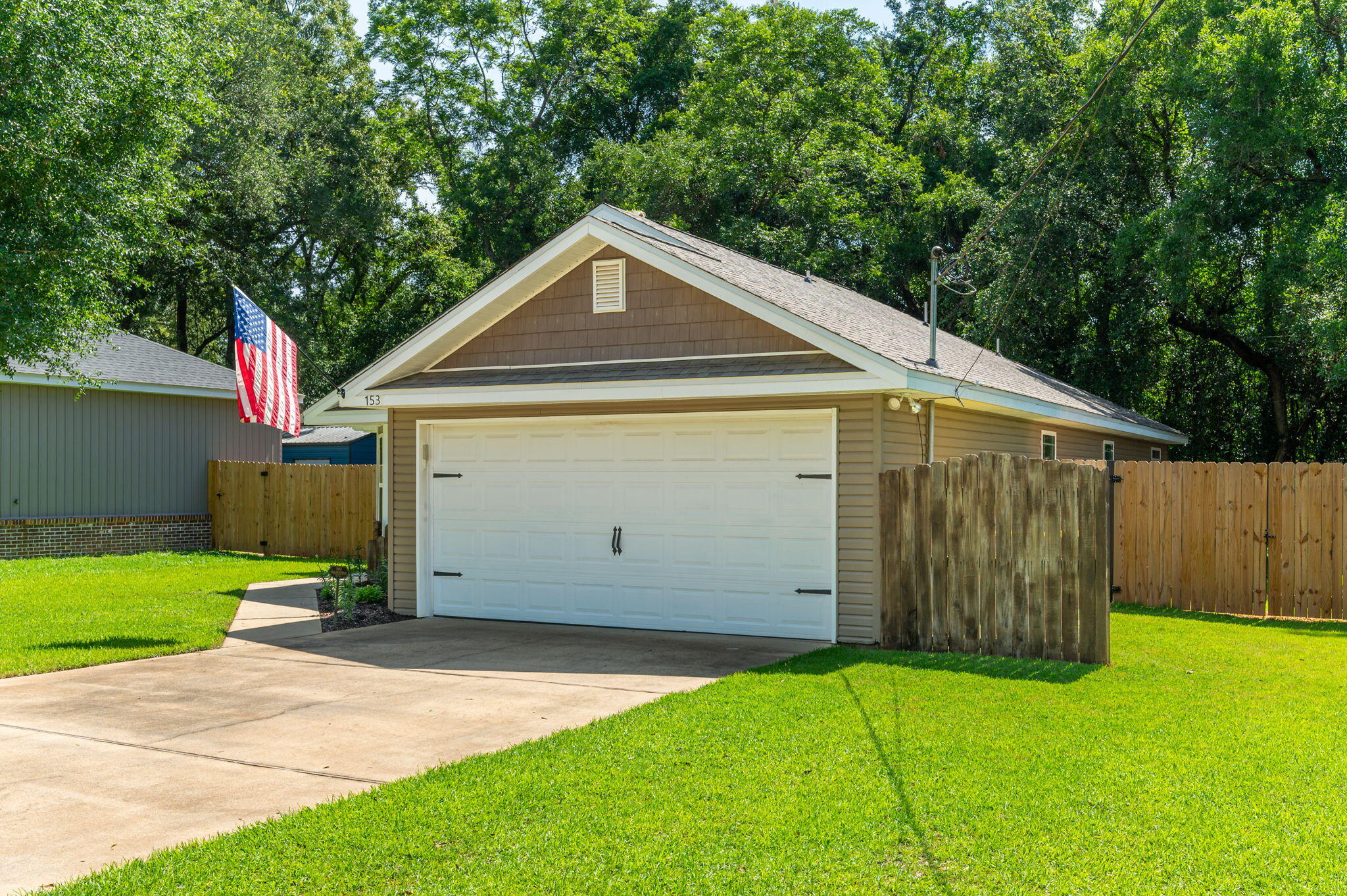 153 Shady Lane Crestview, FL 32536 - Photo 3 of 37 2-web-or-mls-153-shady-ln