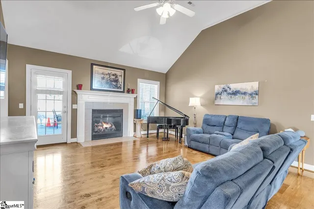 $407,900 | 14 Manorwood Court, Simpsonville, SC 29681