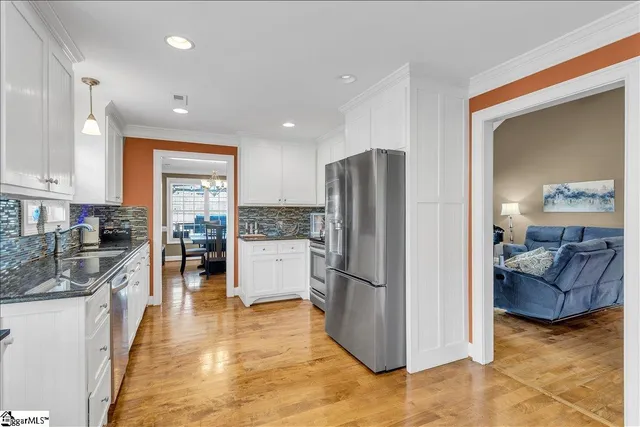 $407,900 | 14 Manorwood Court, Simpsonville, SC 29681