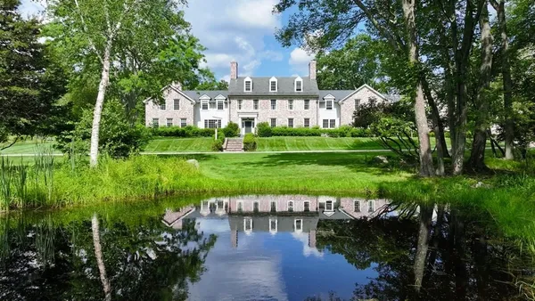 $9,000,000 | 401 Sandy Valley Road, Westwood, MA 02090