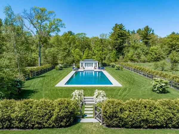 $9,000,000 | 401 Sandy Valley Road, Westwood, MA 02090