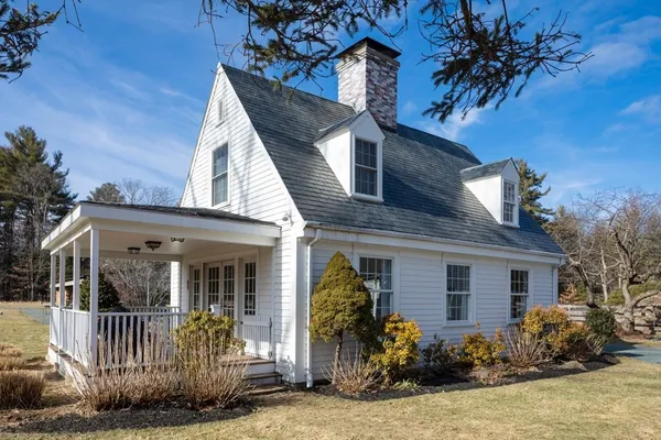 $9,000,000 | 401 Sandy Valley Road, Westwood, MA 02090