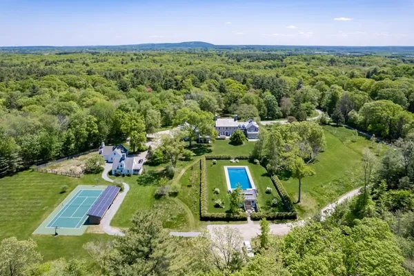 $9,000,000 | 401 Sandy Valley Road, Westwood, MA 02090