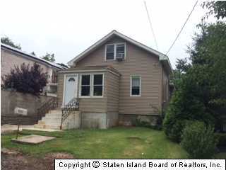 248 St George Road Staten Island, NY 10306 - Photo 1 of 4 Primary Photo
