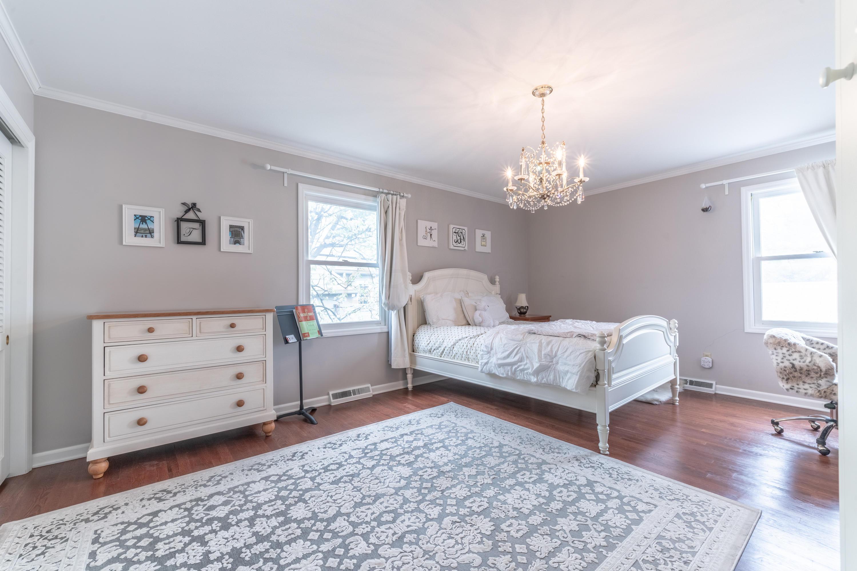 2156 Elgin Road Columbus, OH 43221 - Photo 29 of 62