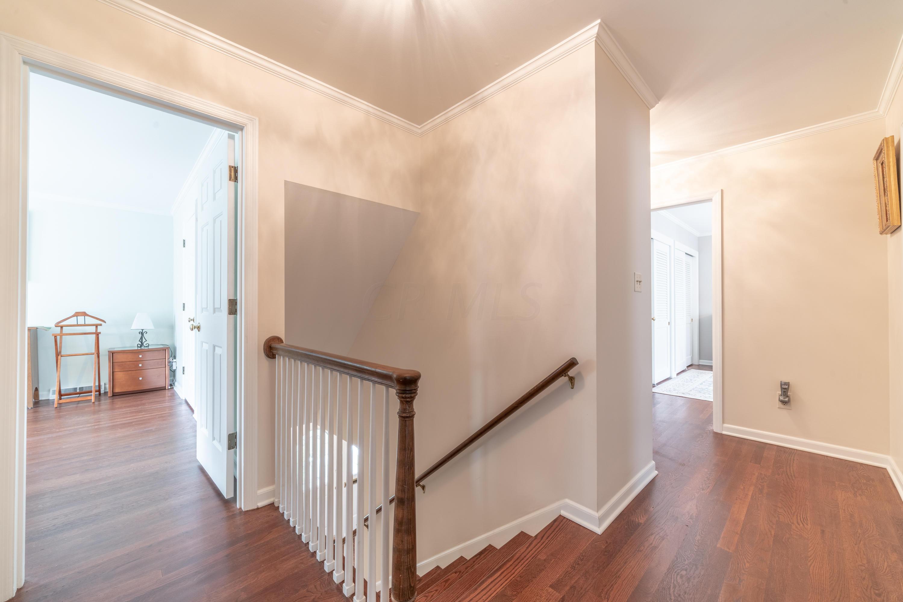 2156 Elgin Road Columbus, OH 43221 - Photo 40 of 62