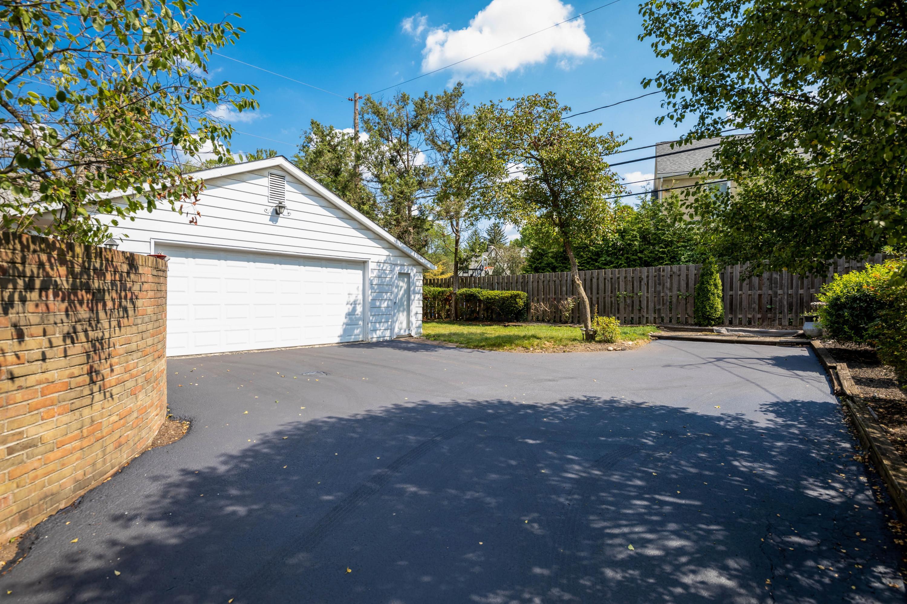 2156 Elgin Road Columbus, OH 43221 - Photo 52 of 62
