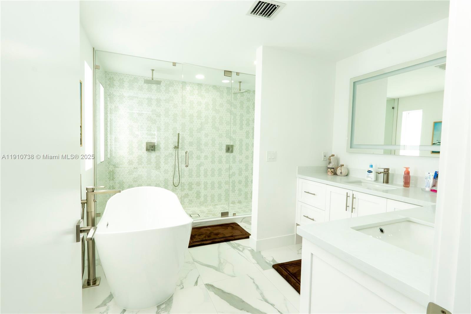 167 Long Key Road Key Largo, FL 33037 - Photo 19 of 26 Gallery Image 19
